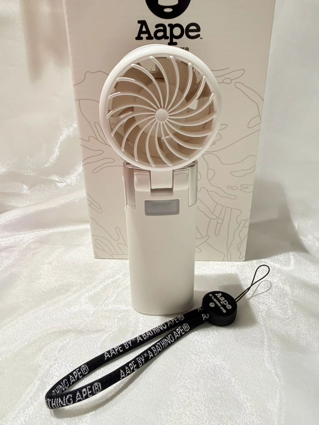 AAPE猿人限定隨身充電風扇