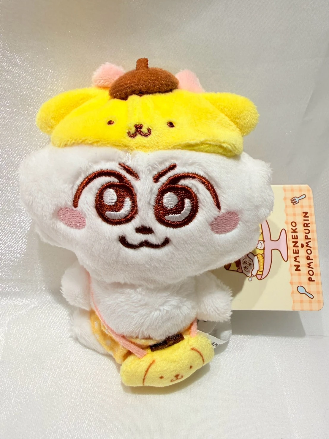 NMENKO嗚喵貓貓限定布丁狗背包吊飾(白)