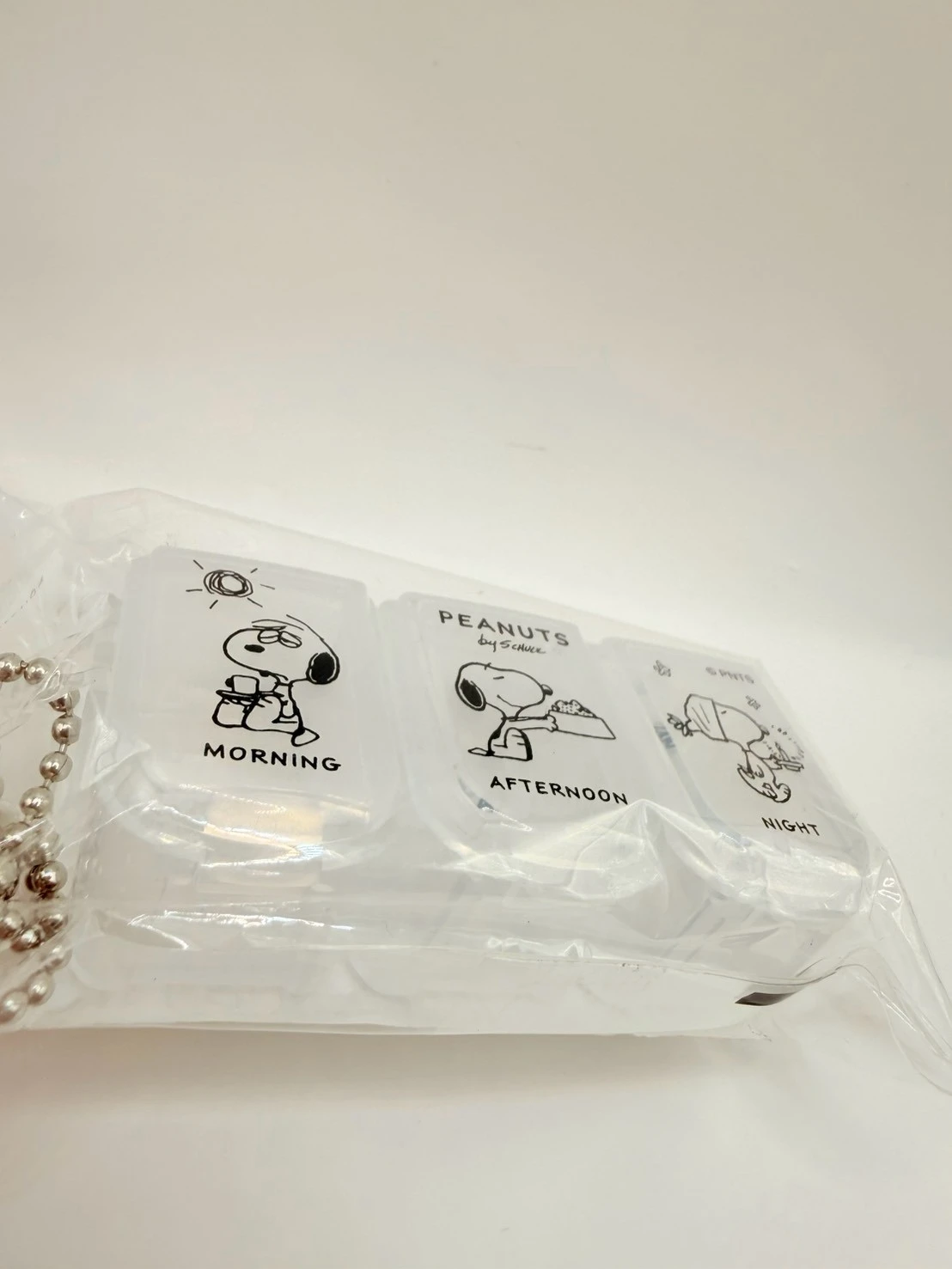 史努比三格隨身藥盒吊飾