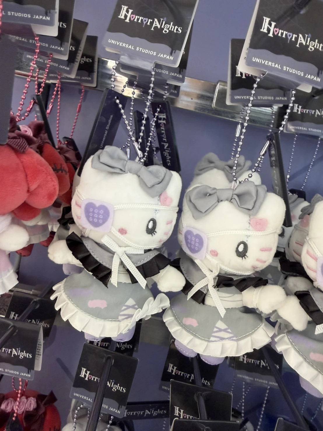 環球2026萬聖節kitty迷你吊飾