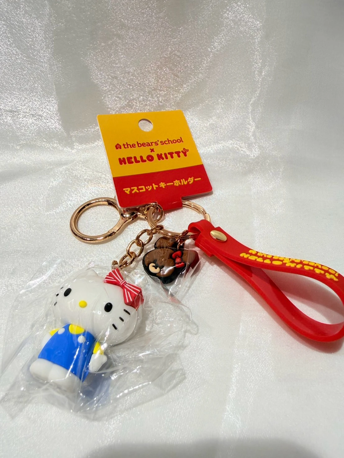 KITTY學校小熊限定公仔鑰匙圈