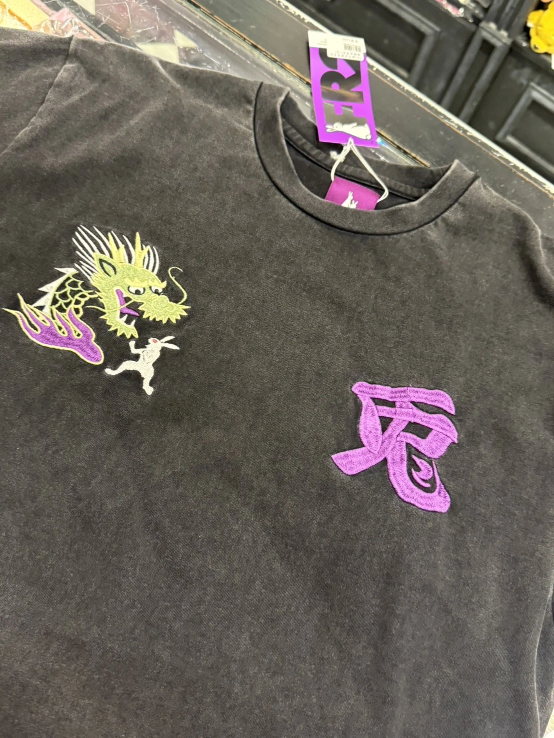 FR2撫子京都限定刺繡龍兔黑灰T(M)