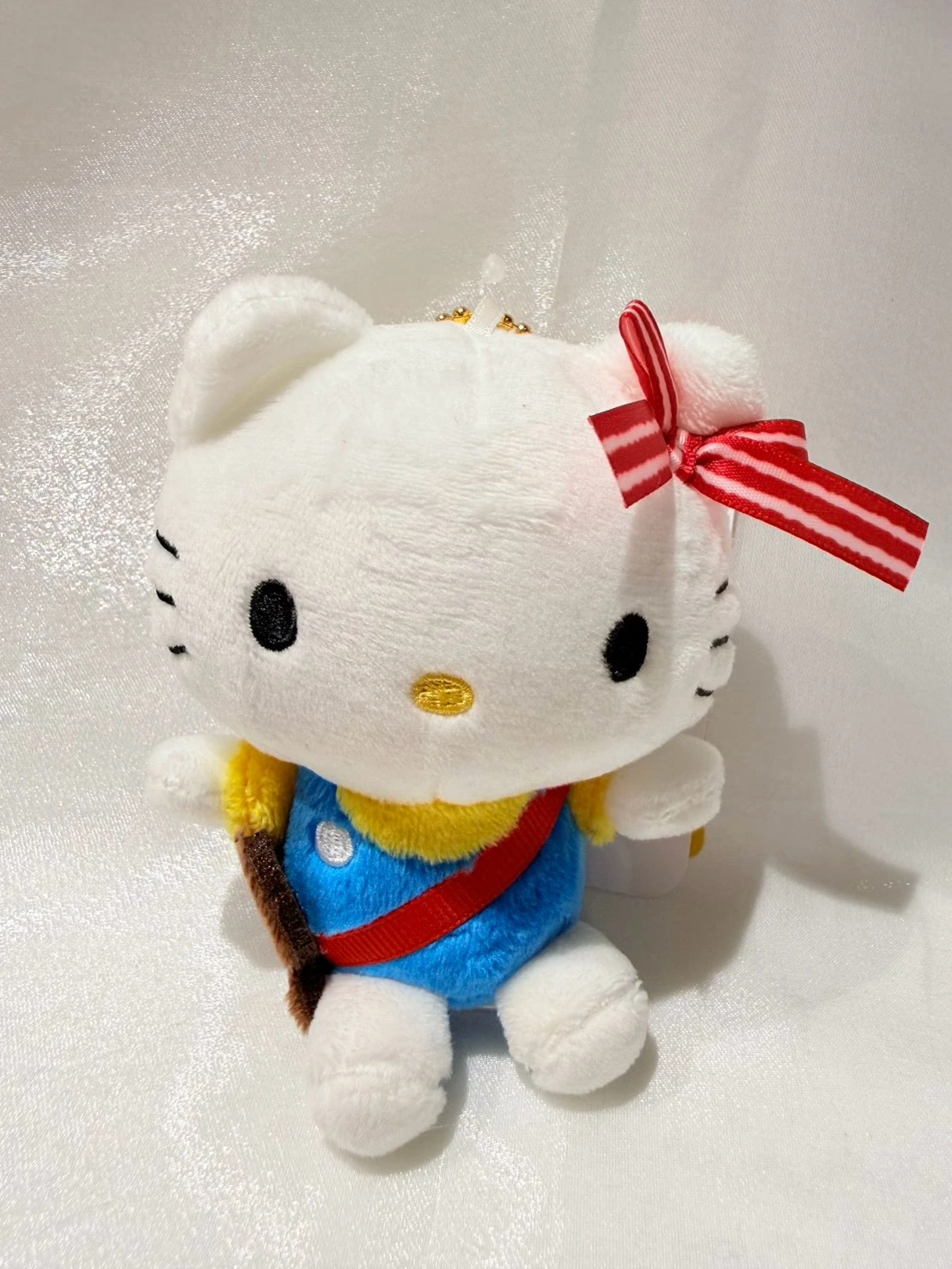 限定KITTY小熊學校吊飾