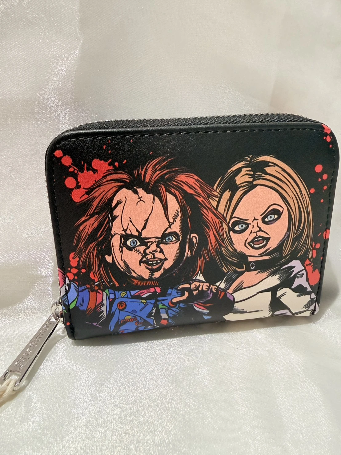 美國限定Loungefly帢吉刺繡短夾