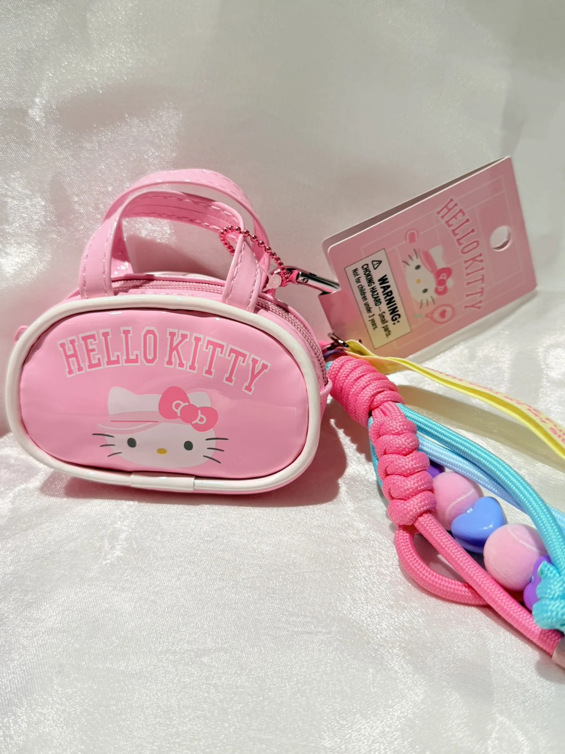 網球KITTY限定零錢包彩珠吊飾
