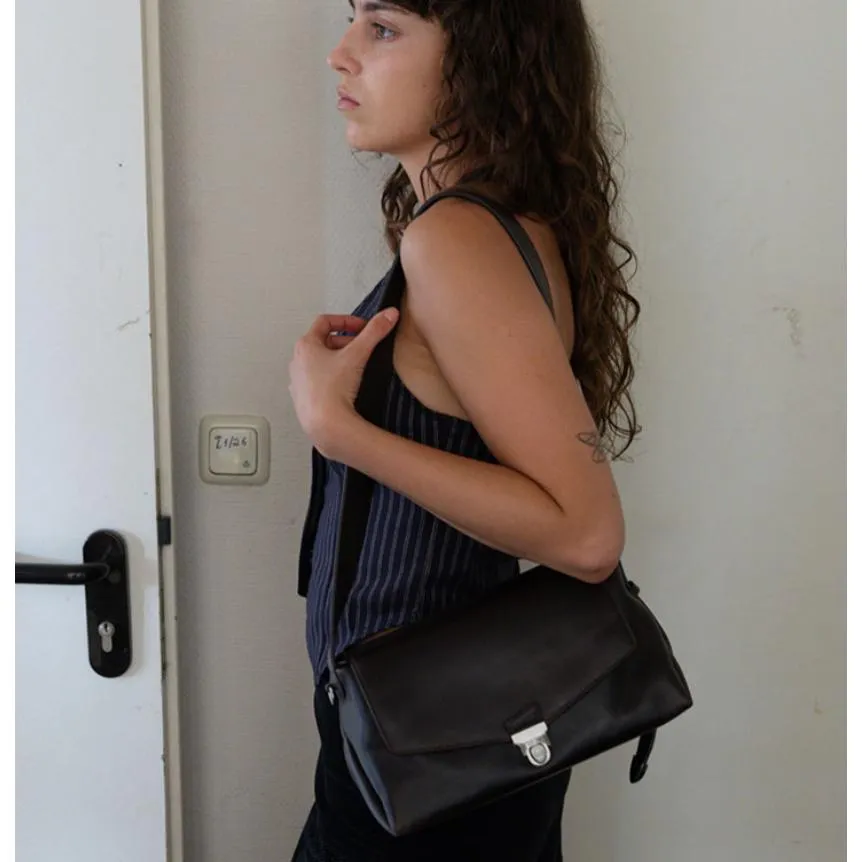 【全現貨】Archivepke-Lock square bag 方形鎖扣包 可斜背！