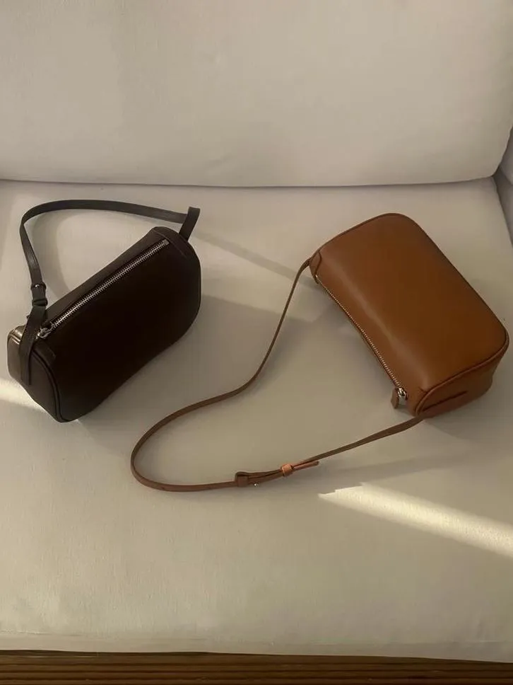【全現貨+ 新色✨】Mumu select 。正韓 Toae 真皮 義大利牛皮可調節肩背包 Pillow Bag