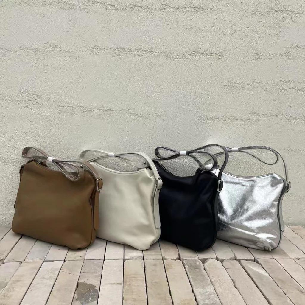【大小全現貨+預購實拍】Mumu select。正韓 LAMPAS 羊皮 拉鏈垂墜背帶滾邊斜背包 肩背包