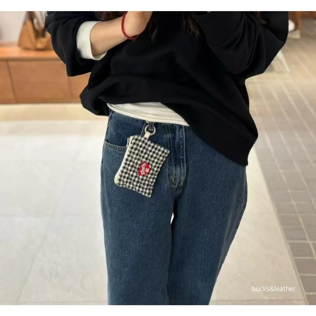 【現貨＋實拍預購】Mumu select 。正韓 bucks &amp; leather 小愛心千鳥格泡泡棉拉鍊包