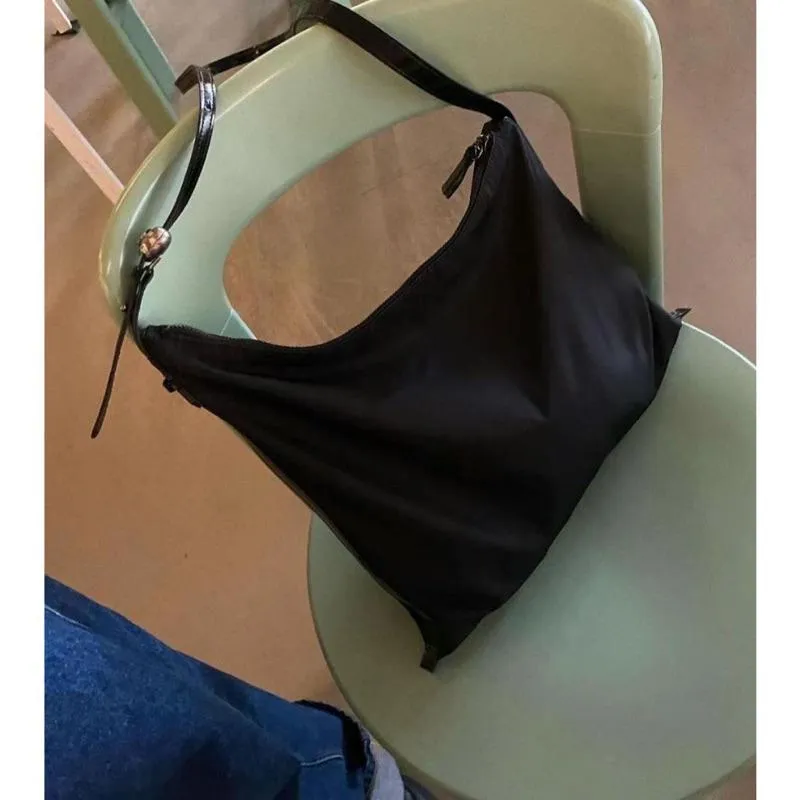 【現貨+預購】Archivepke-Luna Bag 垂墜可調節腋下包