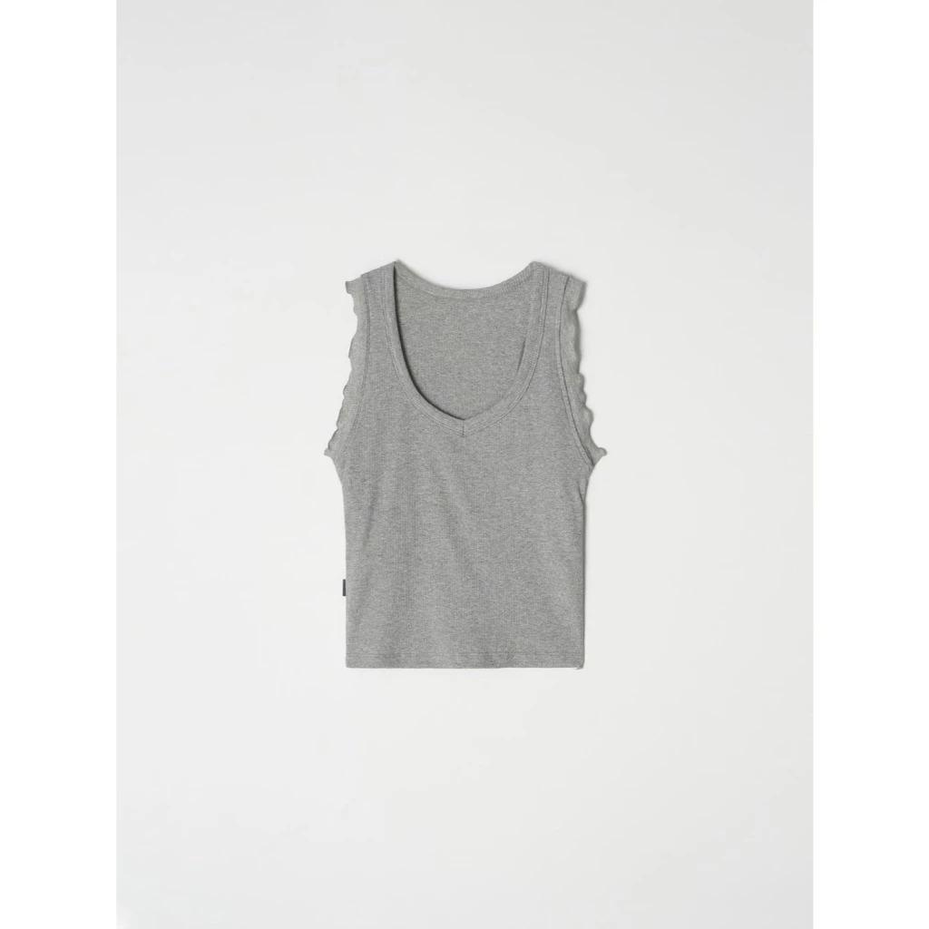 【預購】Mumu select。正韓瑜珈服 Routine Leibell top V領荷葉邊舒適背心