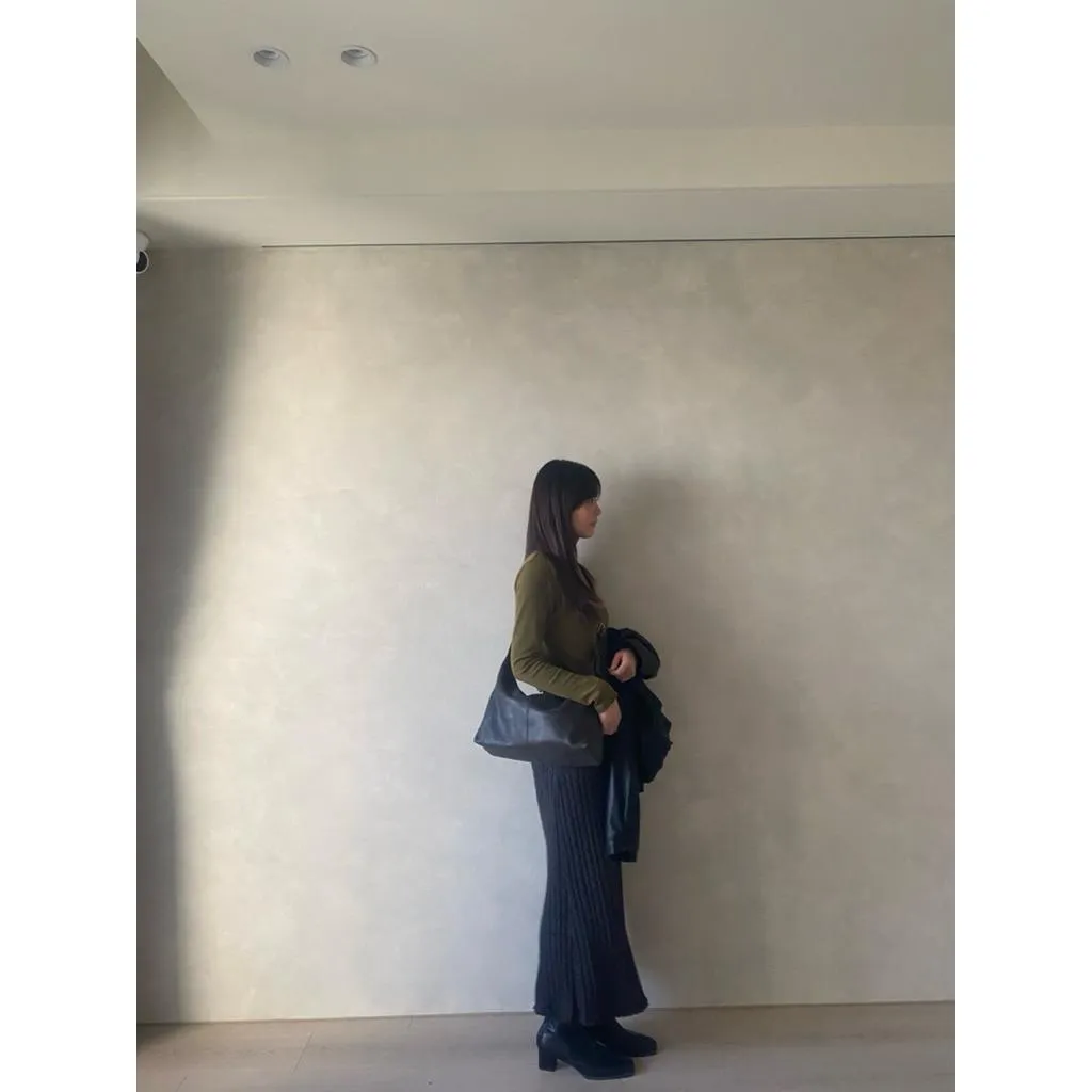 【現貨當天出貨+預購】Mumu select。Dearni 美垂墜感 大容量牛皮拉鍊肩背包 斜背包