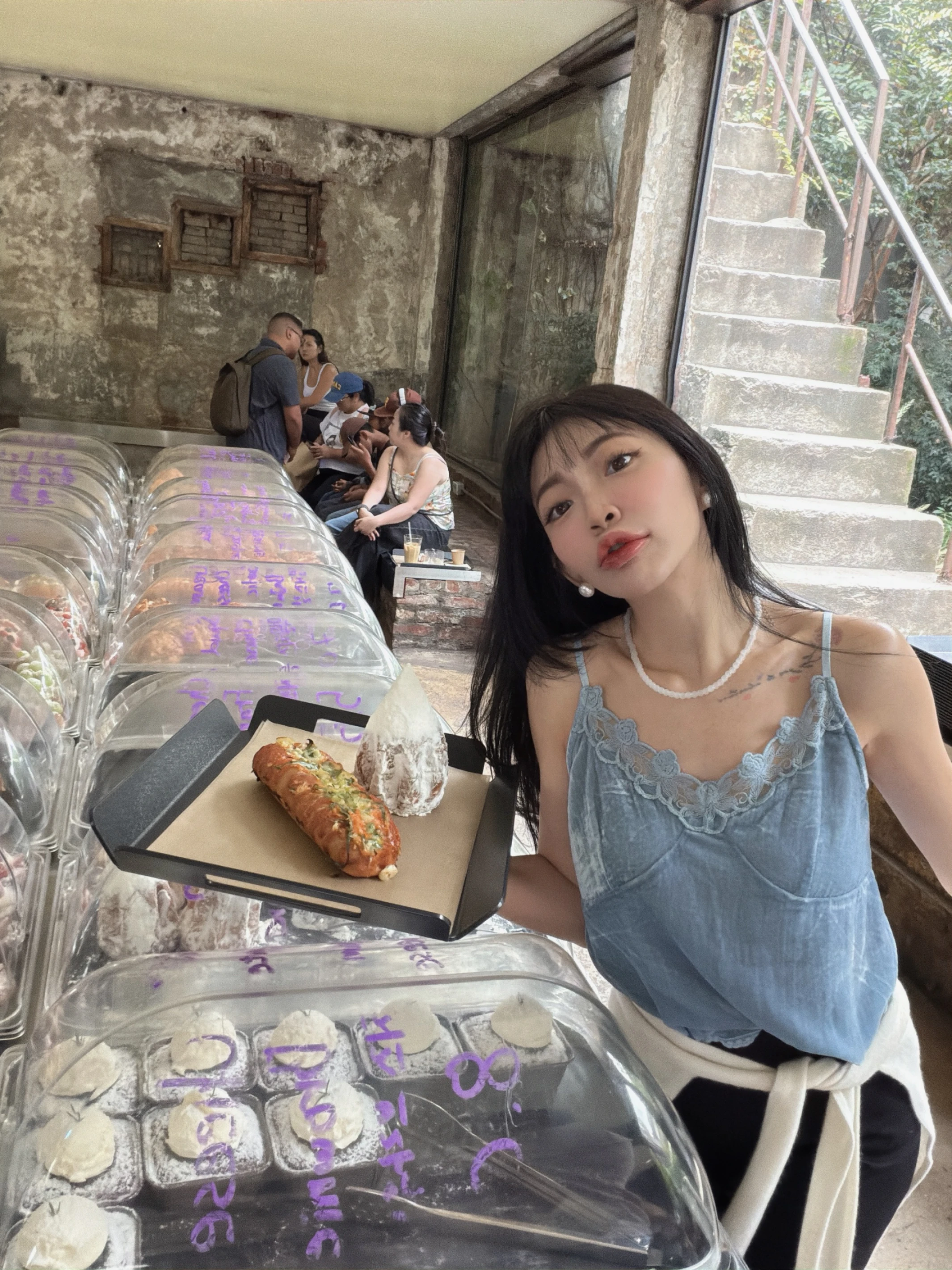 超美蜜桃絨胸前蕾絲萬能背心(寶寶藍/米白)