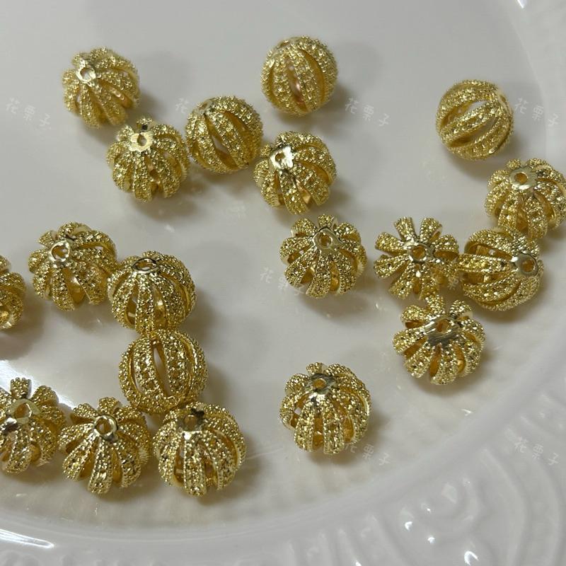 《花栗子精品寵珠寶殿》14K金色 簍空西瓜珠F02 保色 花托 萌寵 通孔 配件 手串 項鍊 手作 DIY 設計
