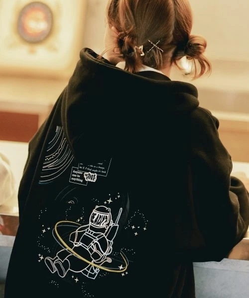 <預購>韓國WV PROJECT電繡太空寶寶🧑‍🚀刷毛帽T