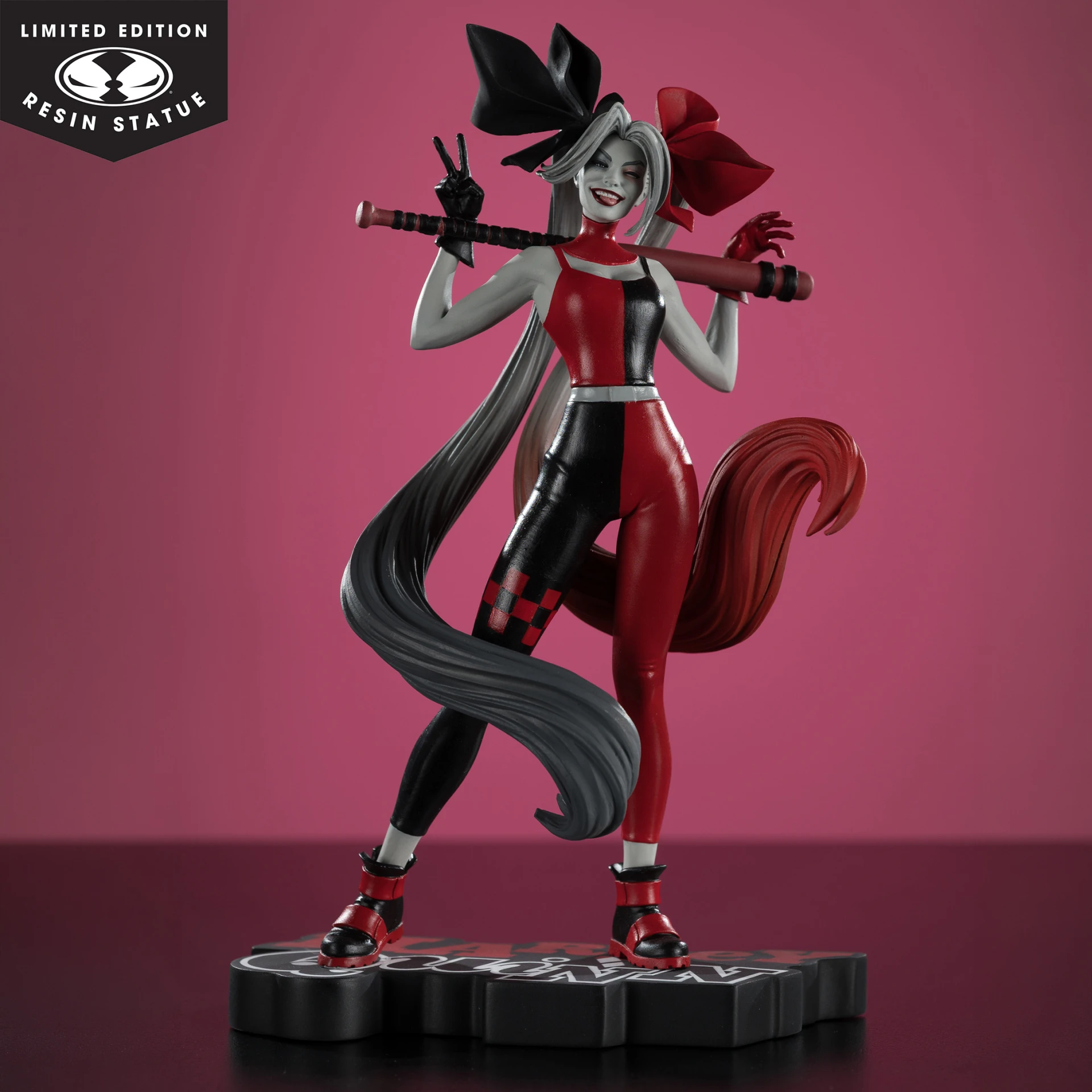 26年9月 DC DIRECT 哈莉 奎茵 BY ALEX GARNER 完成品