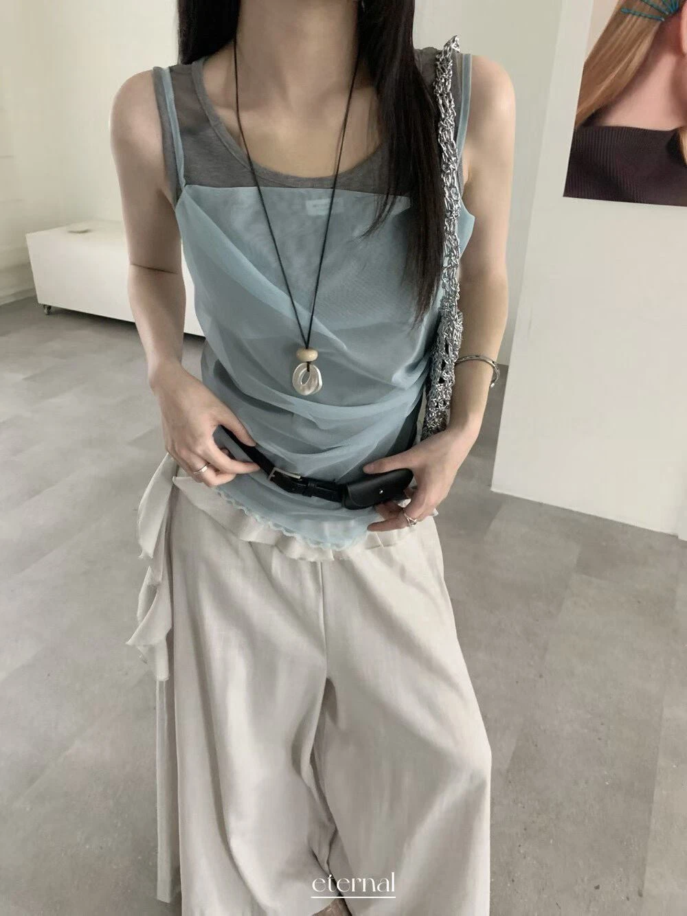 網紗拼接吊帶蕾絲不規則上衣-灰/藍(現貨)