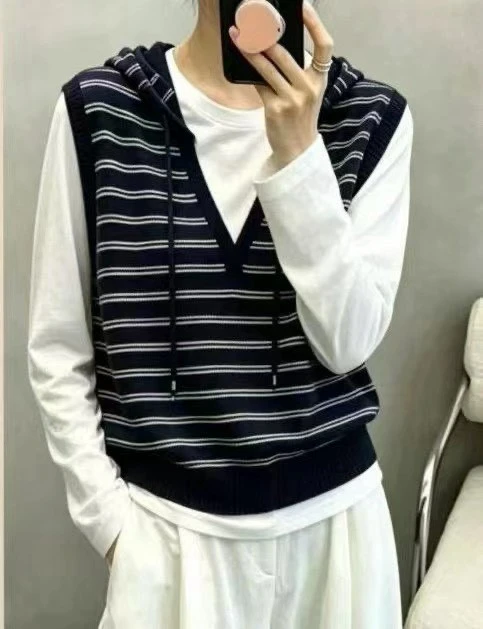 休閒條文連帽背心長袖兩件套-灰/咖/藏青(現貨)