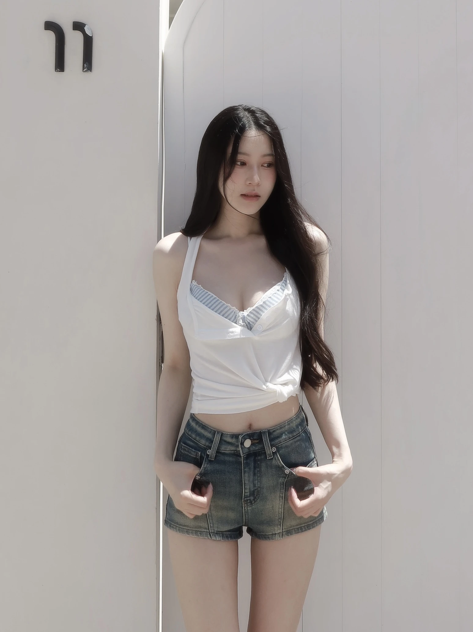 美式復古包臀A字牛仔短褲