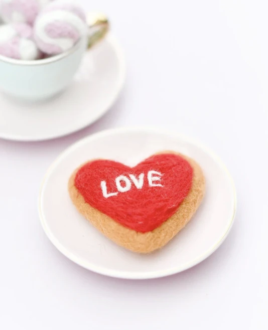 羊毛氈心型糖霜餅乾（LOVE 款）