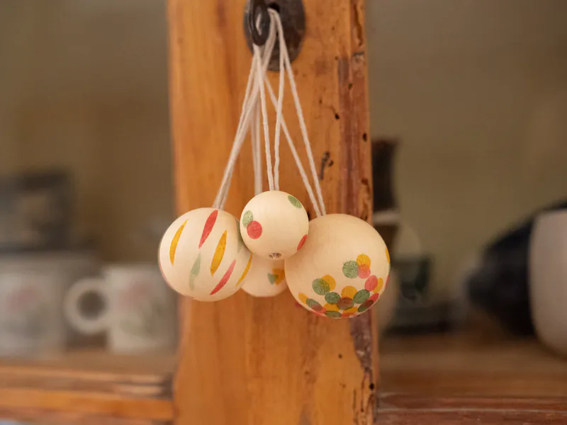 祝福木製球吊飾 Wonder Balls