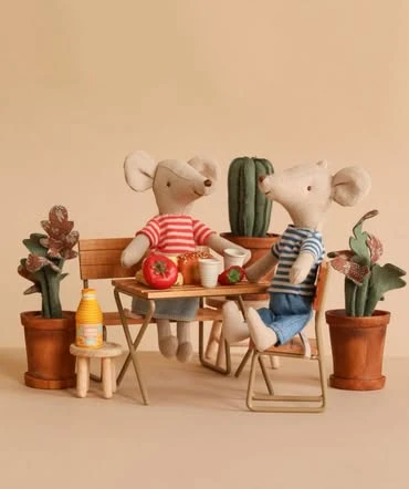小鼠花園桌椅組 Garden set, Mouse