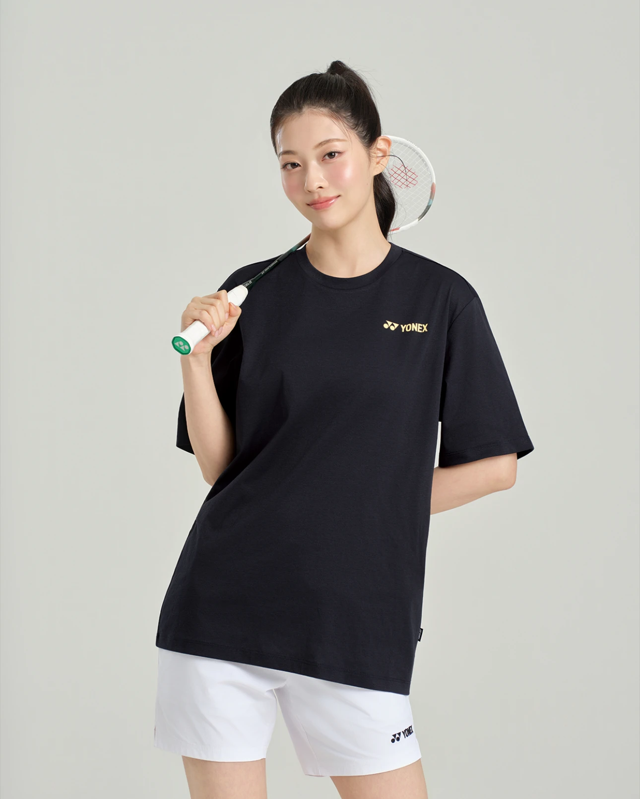 ✦ PRO羽球✦韓國 YONEX｜羽球 運動休閒服 263TS037U 魔法貓咪 ｜不含棉質 男女通用