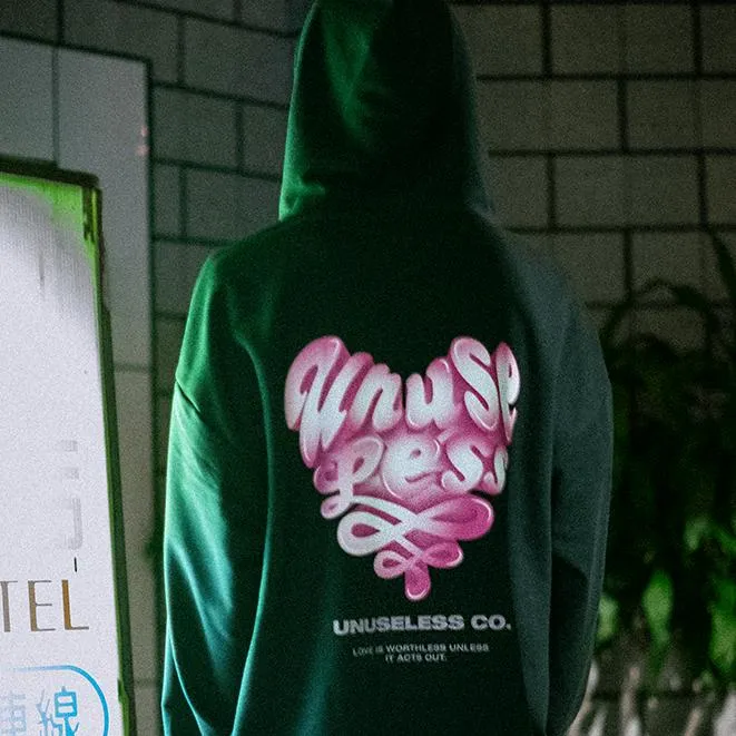 【 Unuseless 】立體愛心LOGO 重磅寬版落肩帽T ( 紅 )