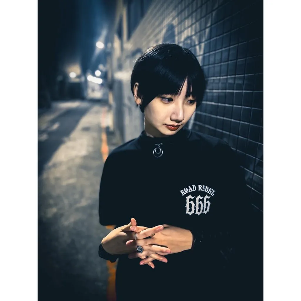 【 𝕽𝖔𝖆𝖉 𝕽𝖊𝖇𝖊𝖑 】路西法 Fallen 666 100%純棉重磅圓筒短T ( 黑 )