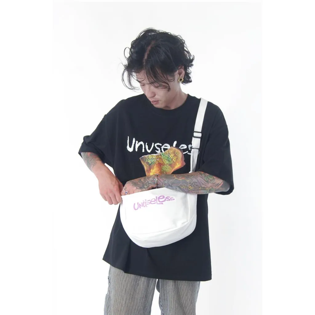 【 Unuseless 】手寫LOGO 帆布水餃包