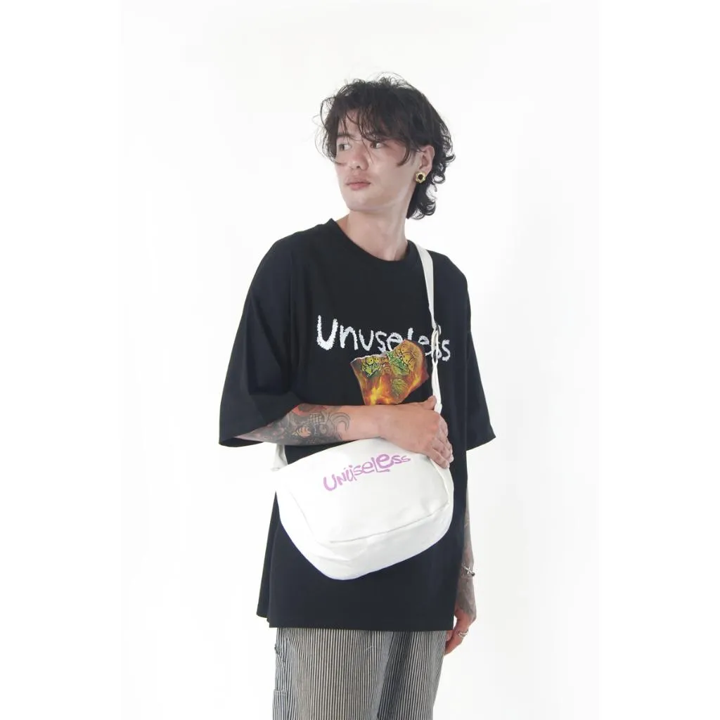 【 Unuseless 】手寫LOGO 帆布水餃包