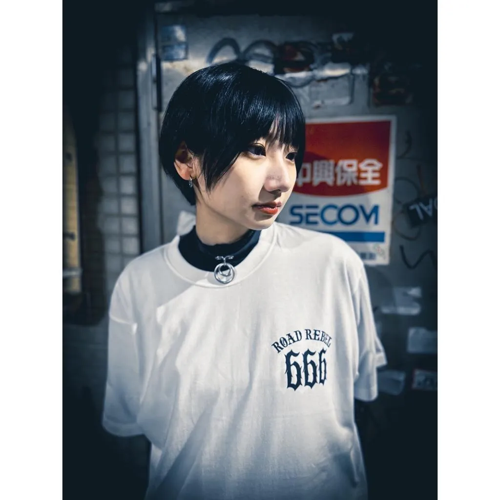 【 𝕽𝖔𝖆𝖉 𝕽𝖊𝖇𝖊𝖑 】路西法 Fallen 666 100%純棉重磅圓筒短T ( 白 )