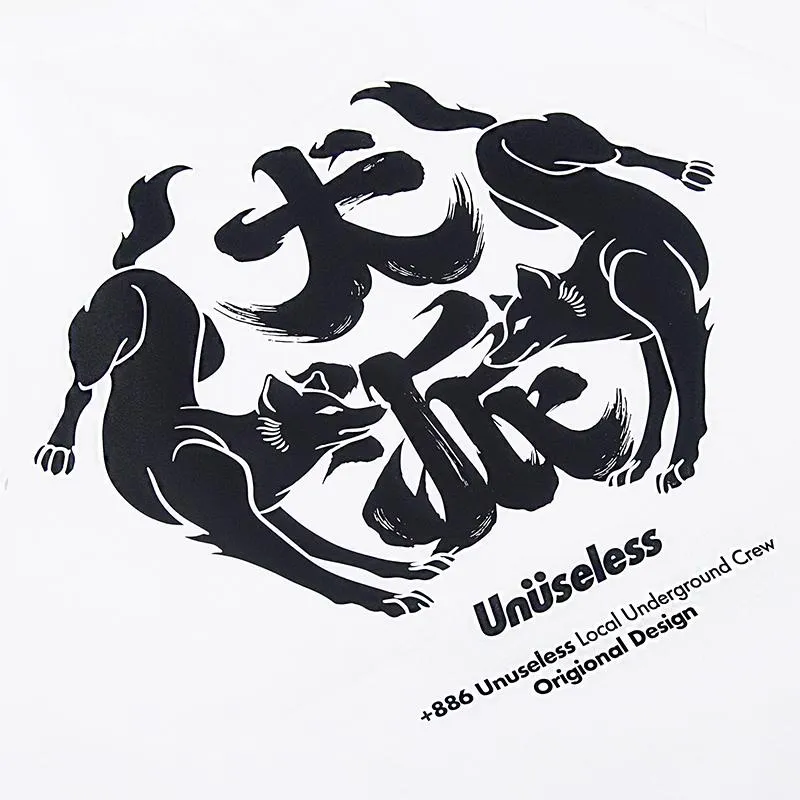 【 Unuseless 】犬派一族家徽 寬版落肩大學T（ 白 ）