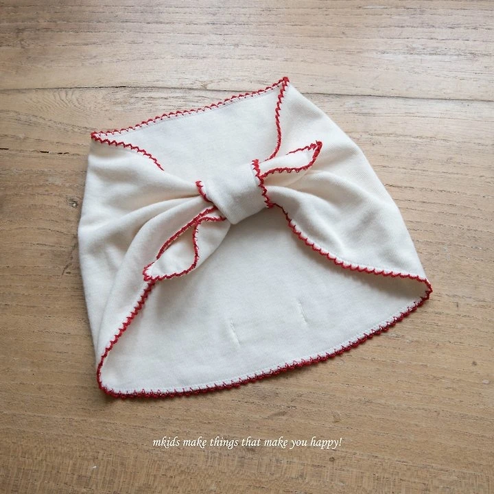 M kids 滾邊撞色領巾