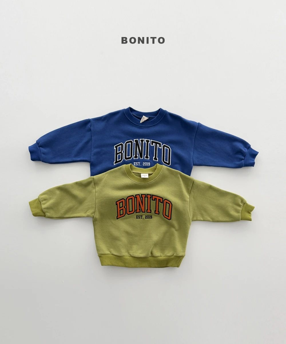 Bonito 貼布刺繡大學T
