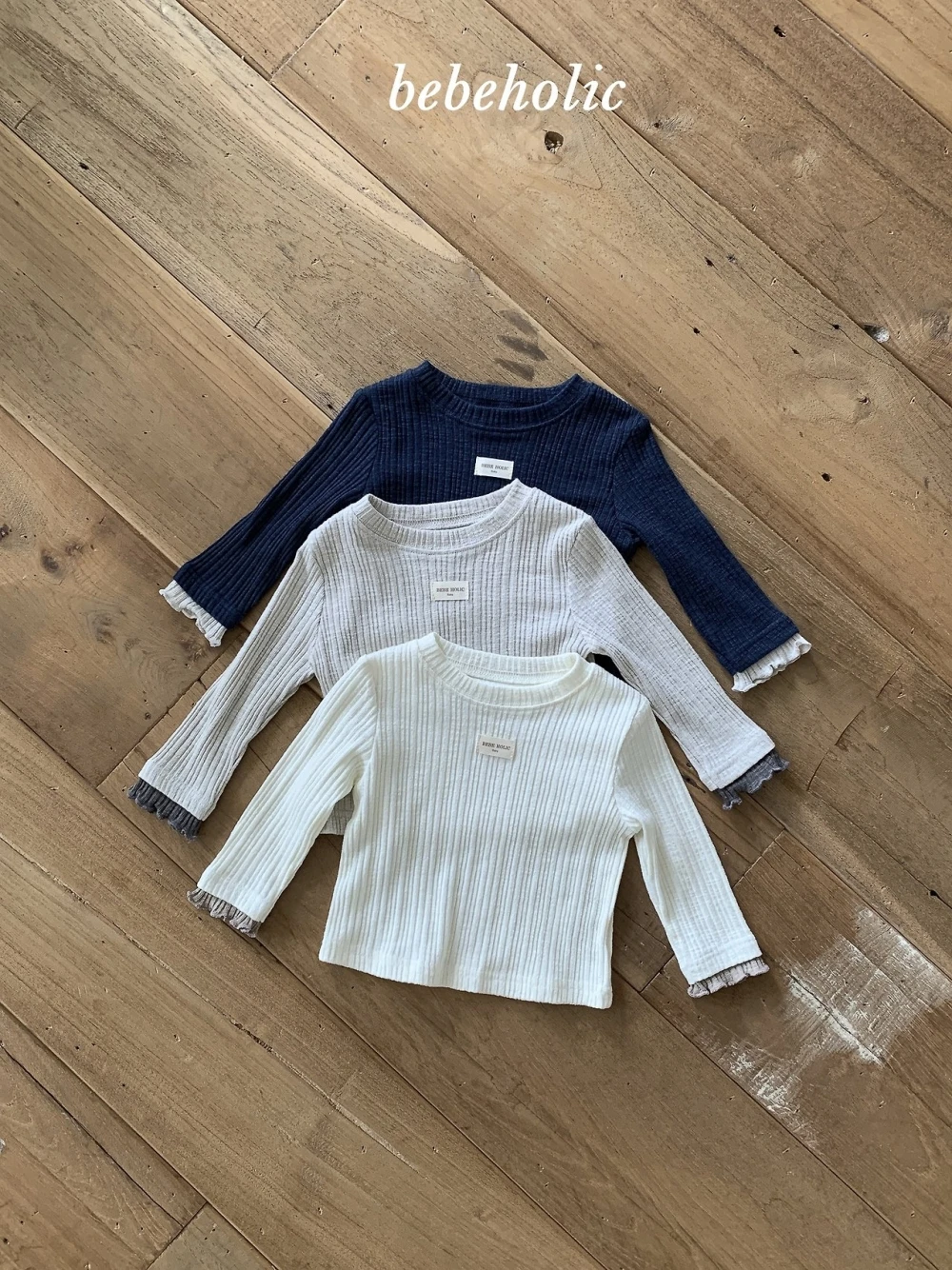 Bebe holic 花邊羅紋長袖上衣