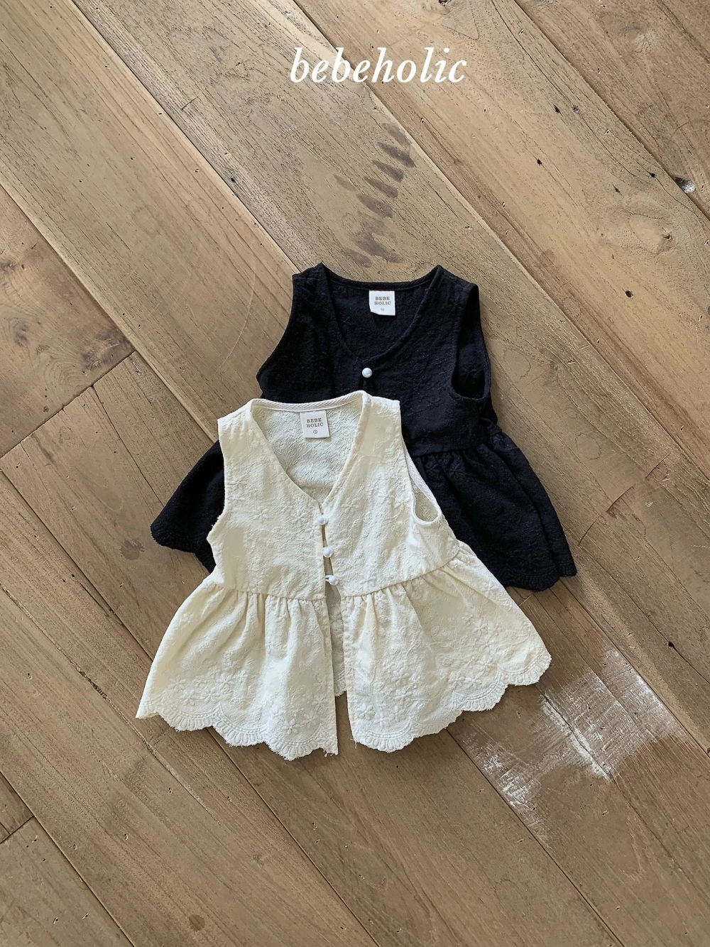 Bebe holic 法式刺繡背心