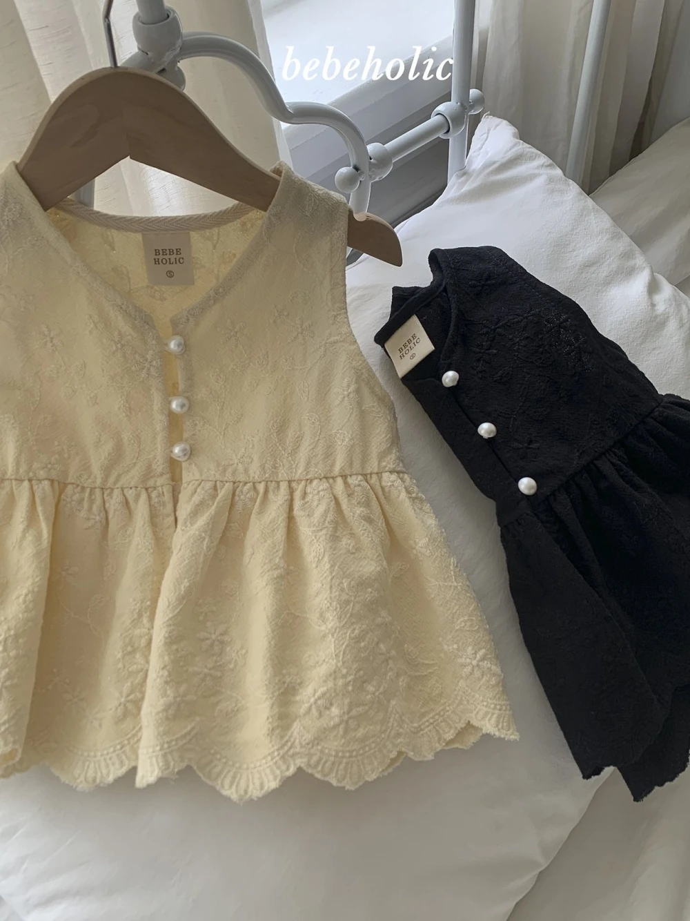 Bebe holic 法式刺繡背心