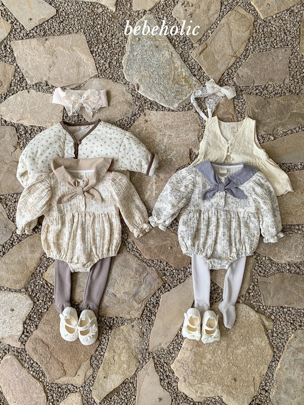 Bebe holic 古典印花包屁衣