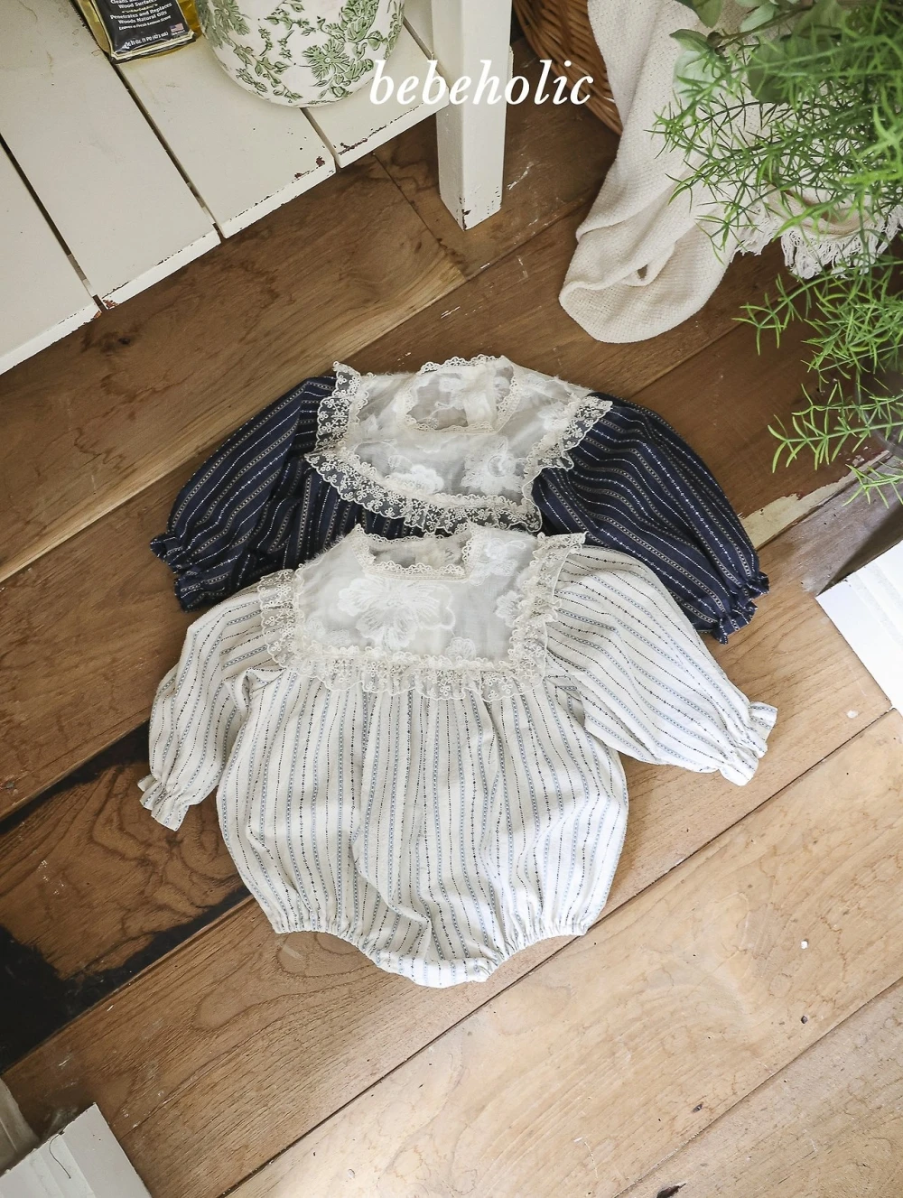 Bebe holic 宮廷蕾絲包屁衣