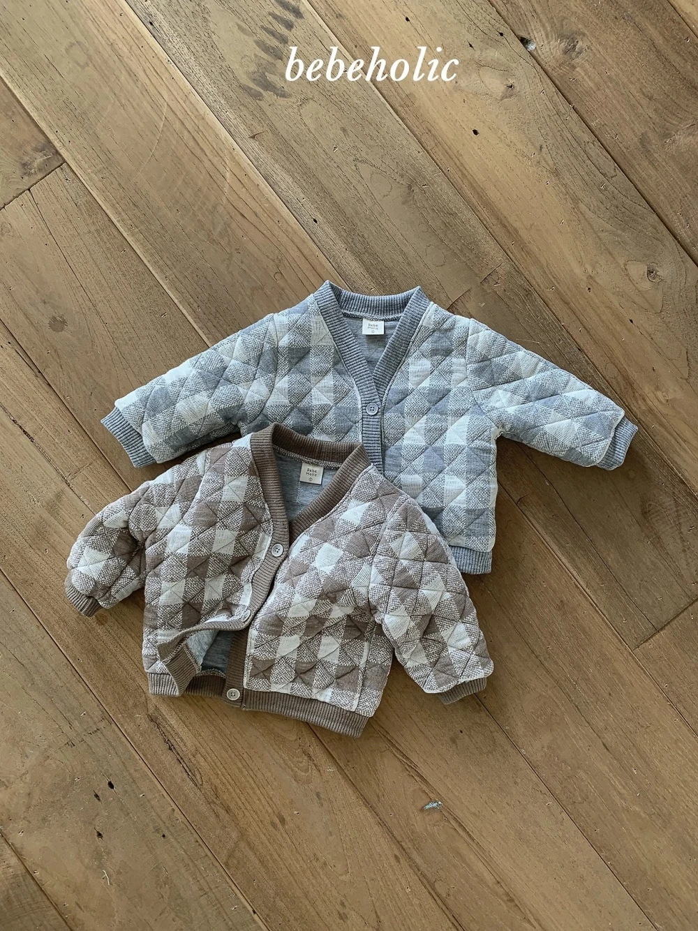 Bebe holic 菱格暖暖外套