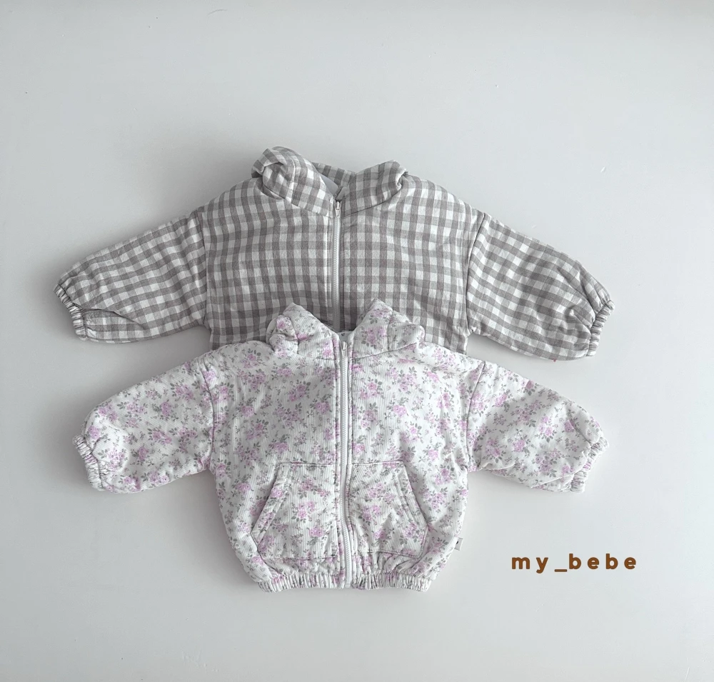 My bebe 柔萌連帽防風外套