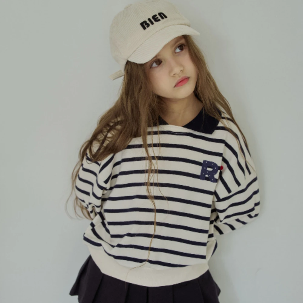 Momo ann Ra條紋大學T