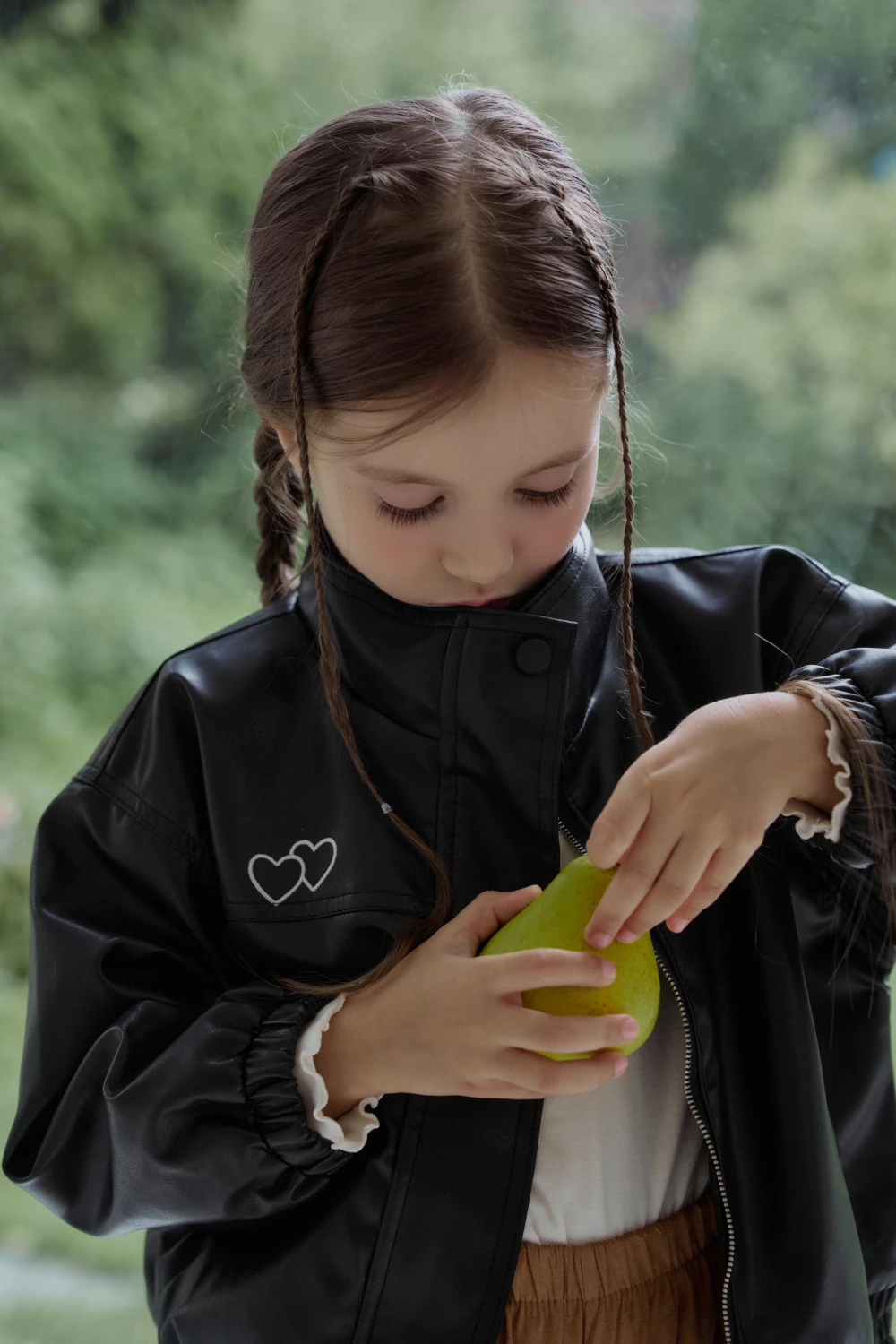 Momo ann 簡約線條皮革外套