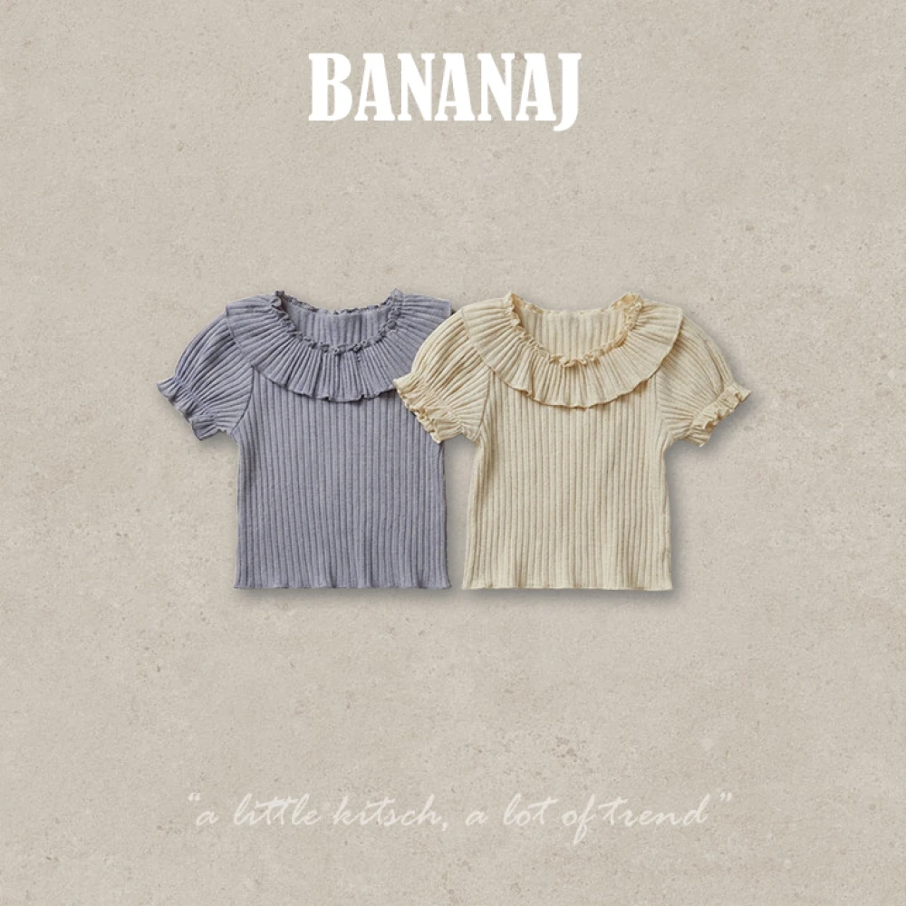 BananaJ 百褶大荷葉領上衣