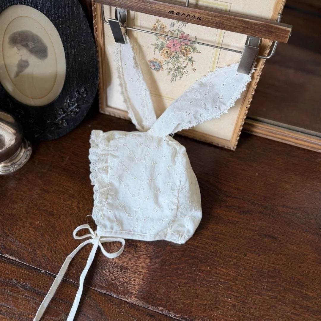 Marron 蕾絲兔耳軟帽