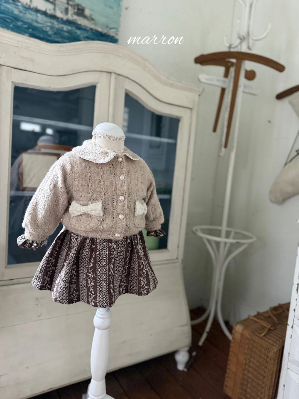 Marron 可可浮雕刺繡洋裝