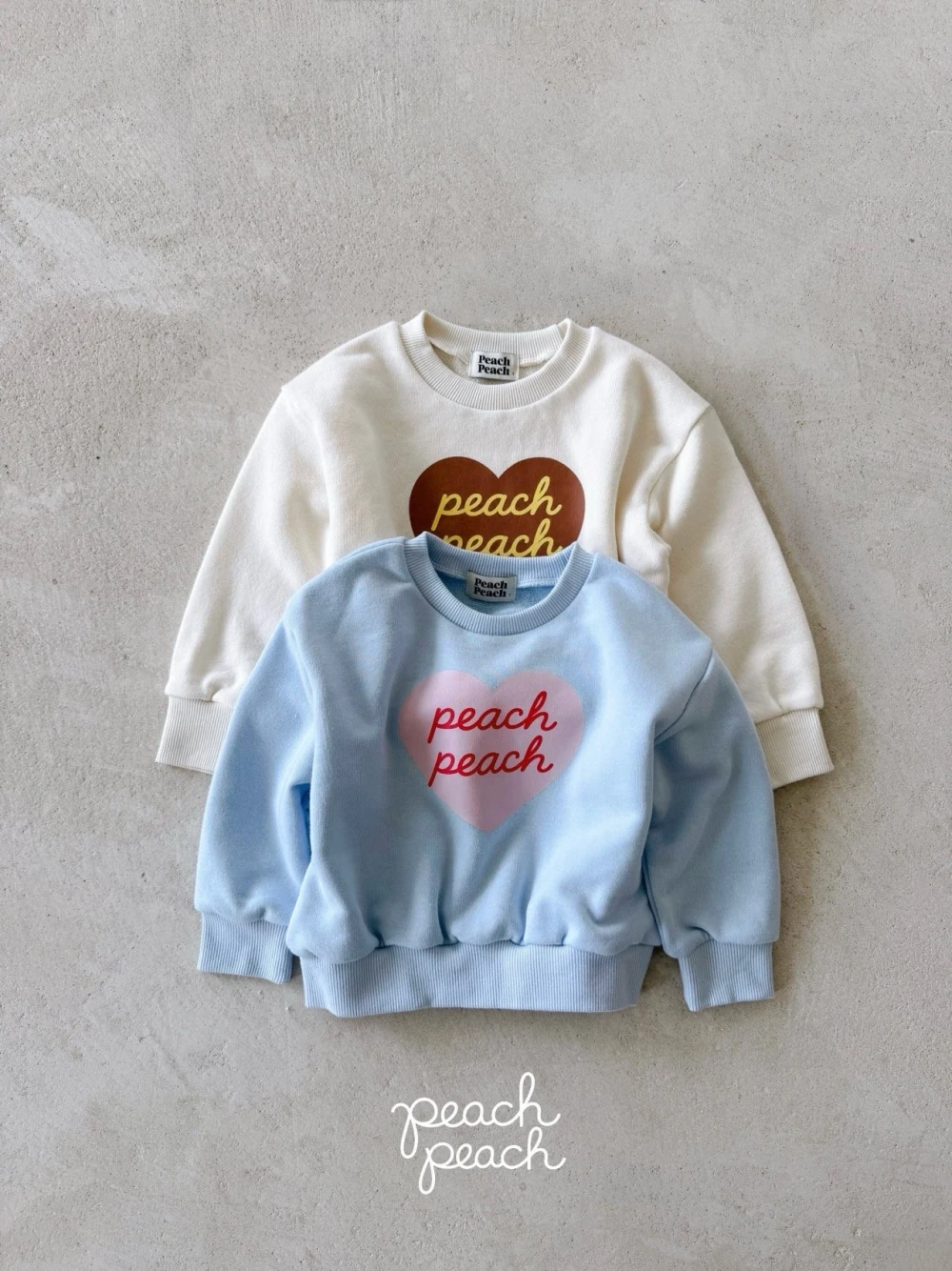Peach peach 愛心LOGO大學T