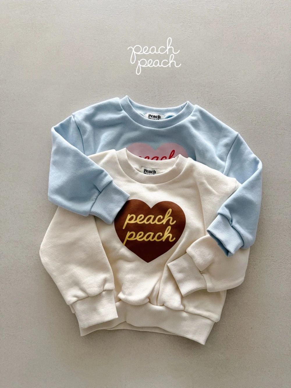 Peach peach 愛心LOGO大學T