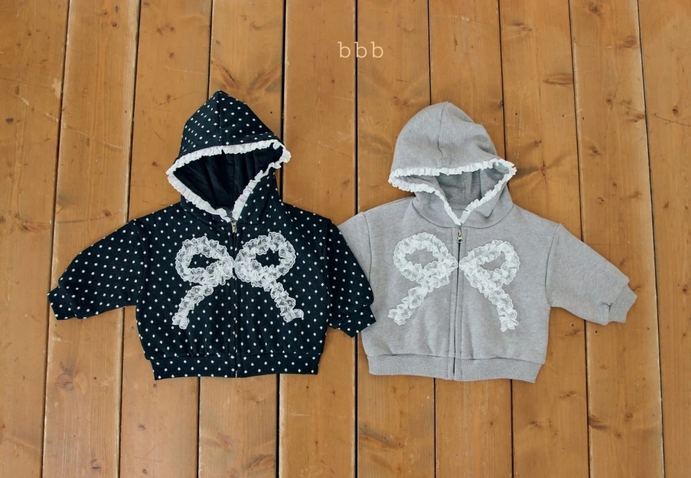 BBB 蕾絲蝴蝶拉鍊外套